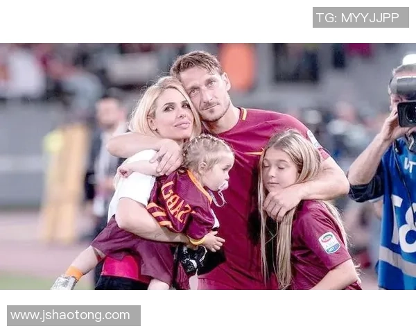 回顾90年代足球明星的辉煌岁月与传奇故事